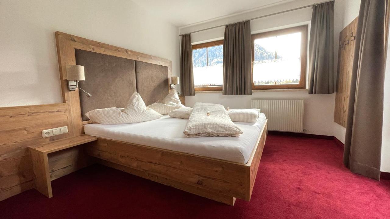 Landhaus Ennemoser Längenfeld Buitenkant foto